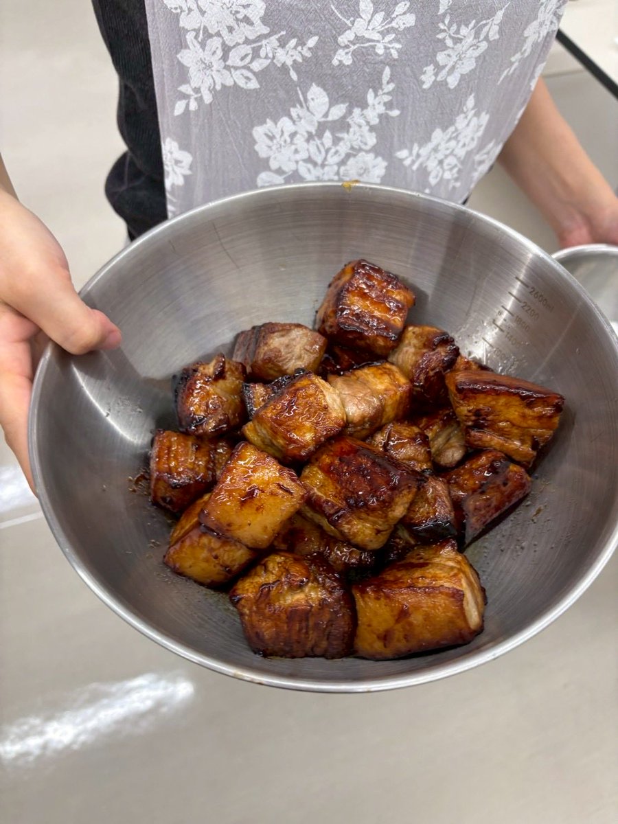 tumsatcooking's tweet photo. ç¹å¿äŒç»âšïž
551ã®å³ãåçŸããæ¬æ ŒèãŸãã«å ãããã®çå°ãå¿çšããŠãã¶ãŸããšè§ç
®ãŸããäœããŸããâšãµããµããã¡ãã¡ã®çå°ã¯ã©ã®å
·æãšãçžæ§æçŸ€ã§ããã¶ãŸãã¯ããŒãºããšãããŠããŠãè§ç
®ãŸãã¯ããªã¥ãŒã æºç¹ã§ãã©ãã倧奜è©ã§ããïŒ
#tumsat
#tumsatcooking https://t.co/PawEpEyaPO