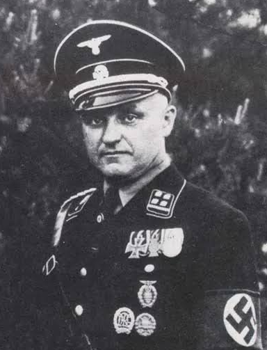 thatdayin1992's tweet photo. "My grandfather fought against the communists in WW2"

The grandfather: https://t.co/gUQfi7P3HG