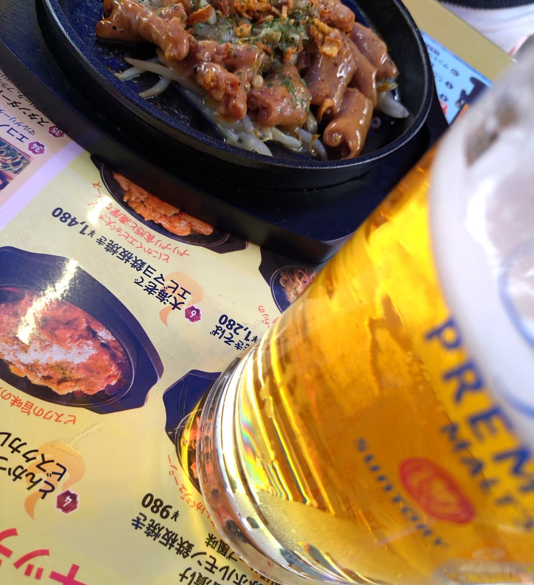 monchikochi's tweet photo. ビアガ✌️🍺 https://t.co/qqffufEYSj