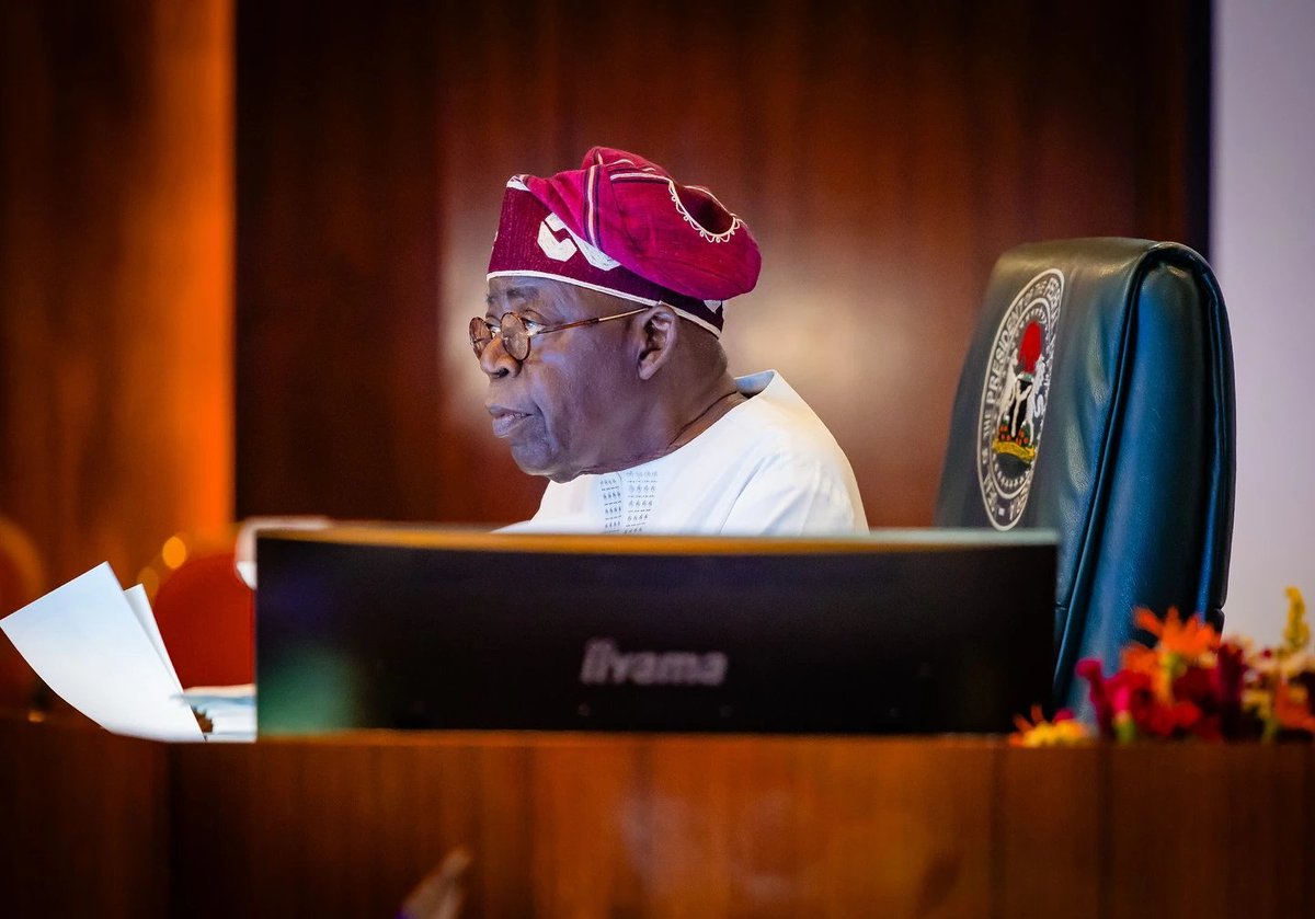 Nairametrics's tweet photo. Nigeria spent N3.14 trillion servicing its domestic debt obligations in the first quarter of 2026, representing a 20.3% increase from the N2.61 trillion recorded in the corresponding period of 2025. https://t.co/mPdPOdMNqI https://t.co/00GdAiT5TA