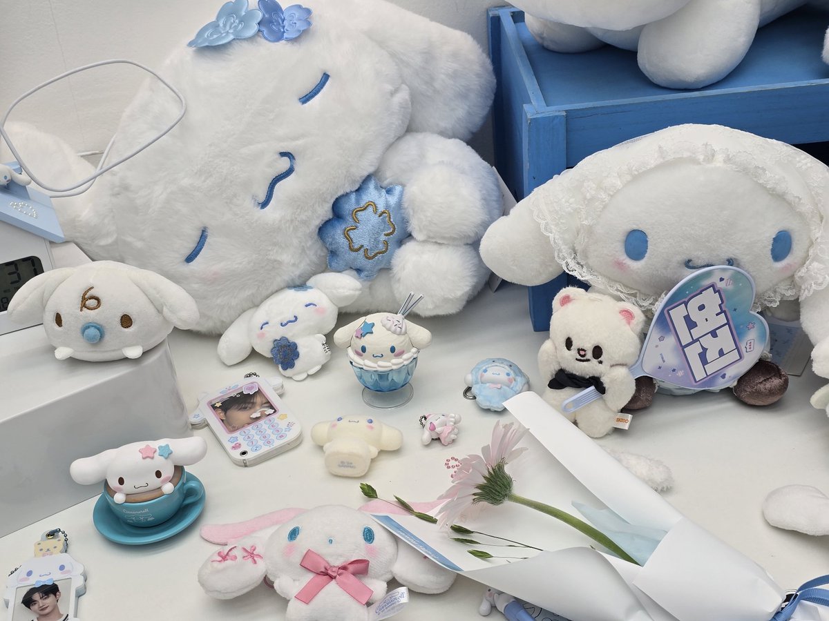 snownnn's tweet photo. 으아앙 공간 너무 예뻐요오🩵🩵🩵
형섭군 생축💙💙💙

#プリンスの花屋⁩ ⁦#햅삐서삐데이⁩
⁦#형섭⁩ ⁦#템페스트⁩ ⁦#TEMPEST⁩ ⁦#ヒョンソプ⁩ https://t.co/saH19MuLe1