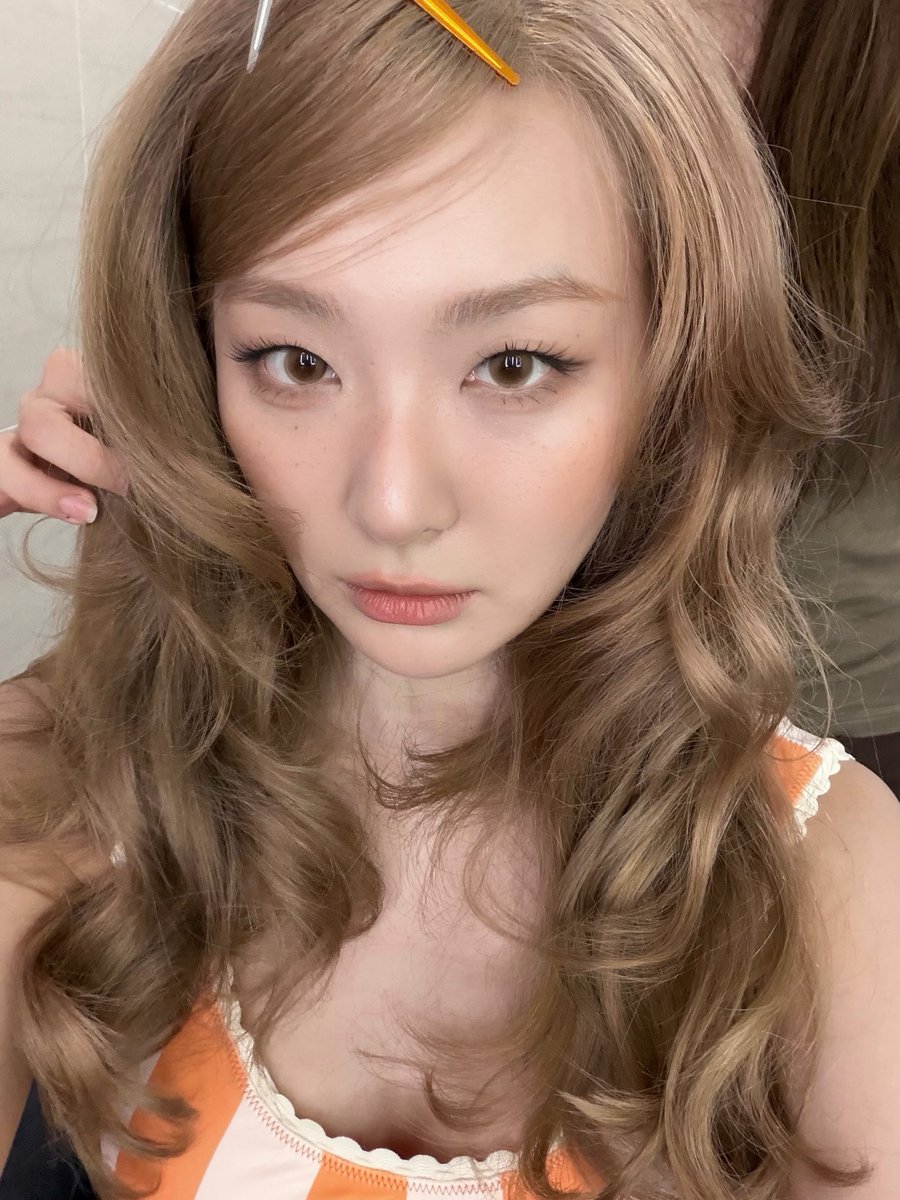 seurrene_'s tweet photo. KANG SEULGI https://t.co/hRwyDwLv7m