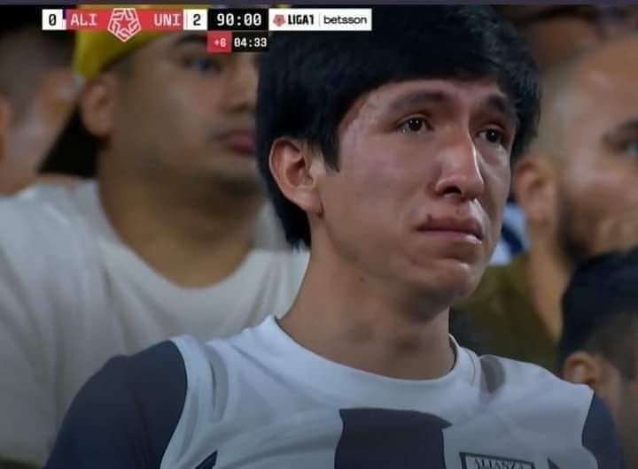 PedroRF1982's tweet photo. @Alfresco393405 @GroneAL34 @Universitario Así es .....deja de llorar cabro...portate como hombre ...porque ni das la cara y ni nombre tienes.....DEJA DE LLORAR CABRO 😭😭😭😭😭😭.....🤣🤣🤣🤣 https://t.co/XWzdcuIXWC