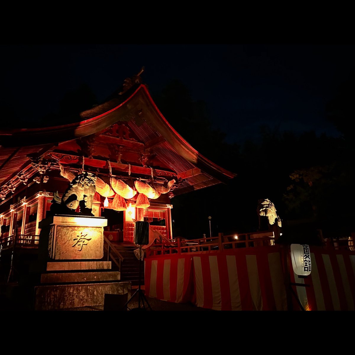 chebi_4848's tweet photo. @wealthygogi そうなの！
秋宮では5年前から始まったんです(๑⃙⃘ˊ꒳​ˋ๑⃙⃘)♡ʾʾ

ぜひ一度は見ていただきたい、いつもとは違う夏の秋宮です。 https://t.co/aacqctU2wH
