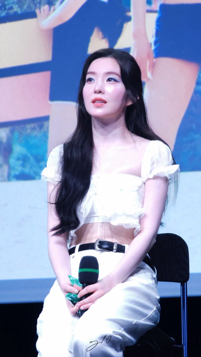 YA_evannnn's tweet photo. 260808 음중미팬
#레드벨벳  #아이린  #IRENE #RedVelvet https://t.co/RHbq8uLVEw