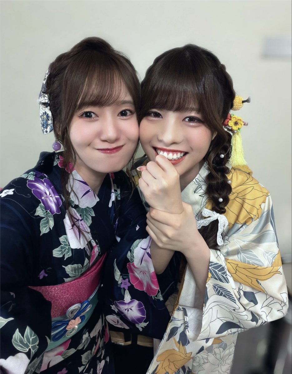 reina_kawamura6's tweet photo. #ゆかキミ 昼の部にご来場、ご視聴いただきありがとうございました〜！🎐🩵

射的や輪投げに朗読劇とてんこ盛りで夏らしいイベントになりましたね〜！

なっすちゃんとも仲良くなれて嬉しいです🥰
今年の夏はみゃーちゃんとも沢山過ごすことができて嬉しいよ〜🥰素敵な夏になりました！ https://t.co/Qik3HP8zyf