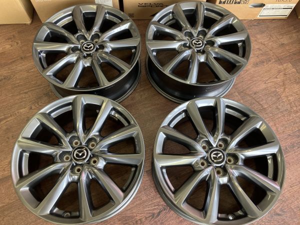 YOKOHAM70088698's tweet photo. 状態良好!! マツダ MAZDA3 純正のご案内

純正流用しませんか！

#ホイール
#4本セット
#マツダ
#mazda
#純正ホイール
#純正流用
#お買得
#横浜ガレージ館
#綾瀬S.I.C.店

当店直販サイト：https://t.co/594nieF7h0
Yahooオークション：https://t.co/YOjZ53MoEu https://t.co/lBuEHQUHPu