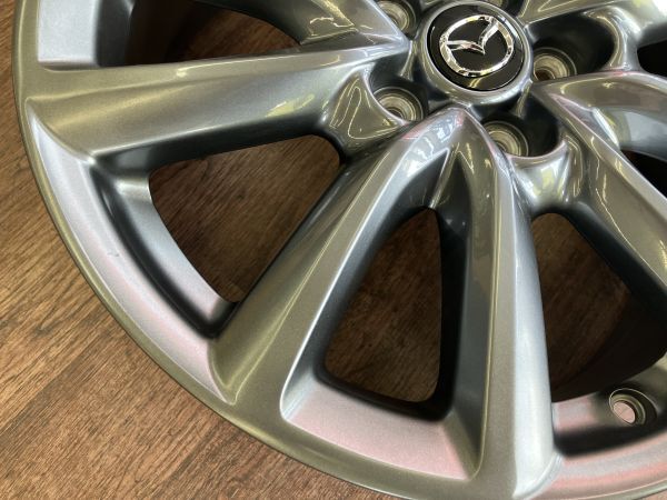 YOKOHAM70088698's tweet photo. 状態良好!! マツダ MAZDA3 純正のご案内

純正流用しませんか！

#ホイール
#4本セット
#マツダ
#mazda
#純正ホイール
#純正流用
#お買得
#横浜ガレージ館
#綾瀬S.I.C.店

当店直販サイト：https://t.co/594nieF7h0
Yahooオークション：https://t.co/YOjZ53MoEu https://t.co/lBuEHQUHPu