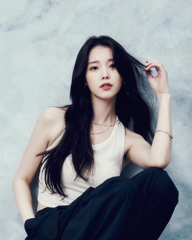 framesJIEUN's tweet photo. @thelastframeca Hello! My name is Anyelir Svarna Zhao, and I'll be joining the investigation as Lee Jieun (IU). Hoping to create unforgettable memories with everyone in The Last Frame. https://t.co/hA7CC2xaPT