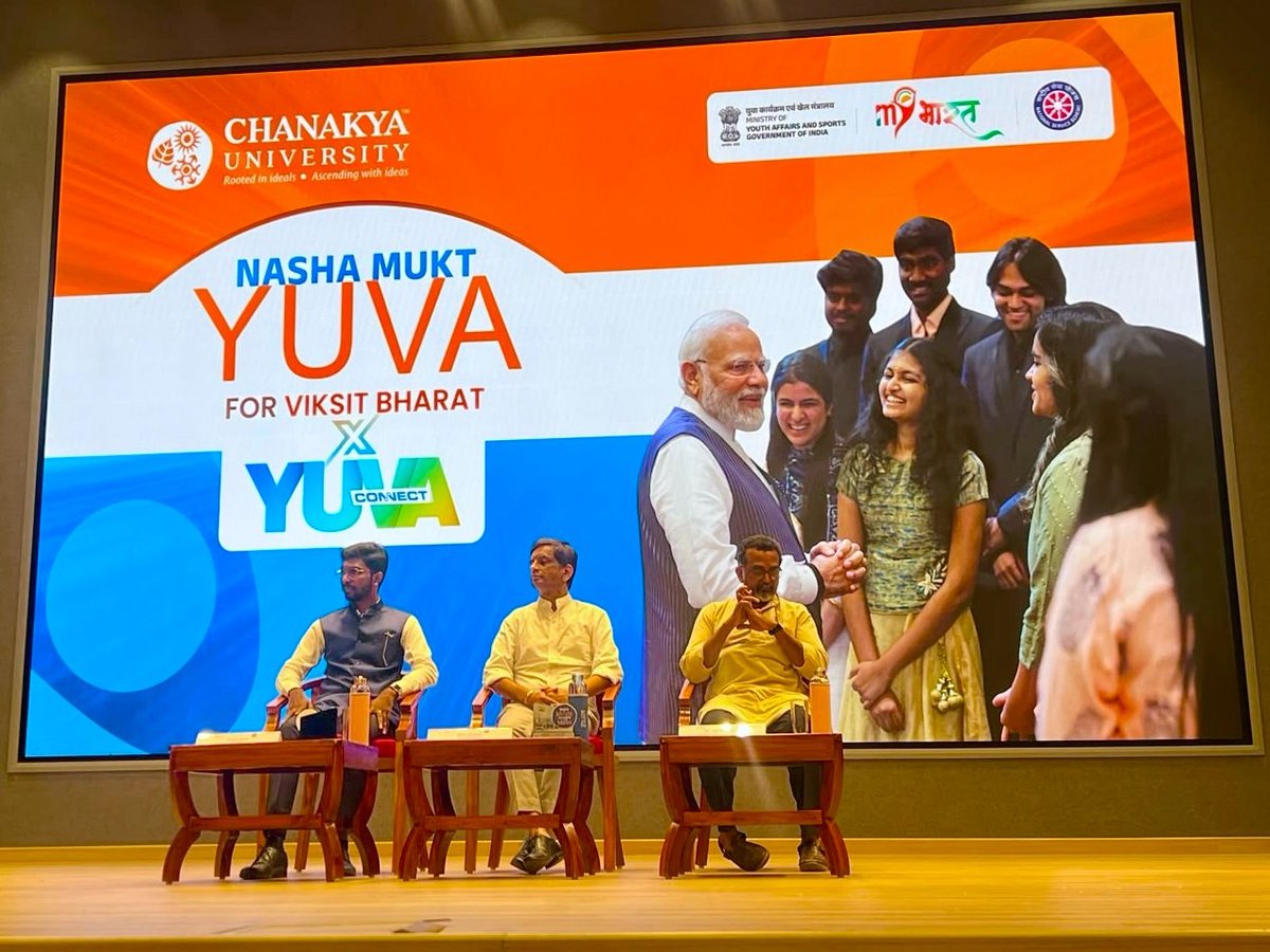 MYBharatHQ's tweet photo. The Josh is high, and the resolve is stronger!

At Chanakya University, Bengaluru, Yuva Shakti rallied for a Nasha Mukt Yuva, Viksit Bharat, sealing their commitment with the Nasha Mukt Bharat Pledge.

#MYBharat #NashaMuktYuva https://t.co/sktPkVU9Fo