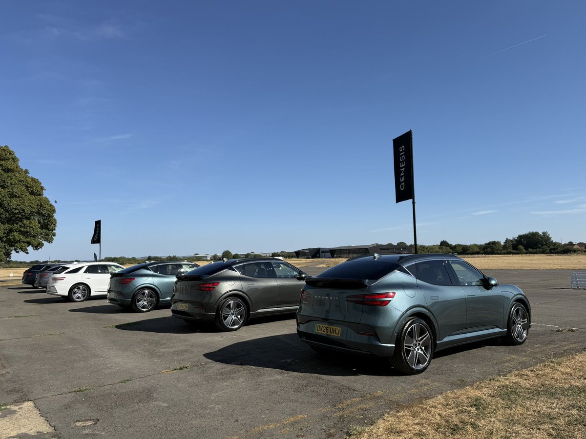 AutoMrk's tweet photo. This weekend Genesis proudly premieres at the PistonHeads Annual Service 2026, a sellout event of 8,000 like minded auto enthusiasts and connoisseurs.

With the sun set to shine and an exemplary team on hand, we look forward to welcoming the crowds 😎🔥🛞👌🏻🙏🏻 https://t.co/kKRXAC8Pyt