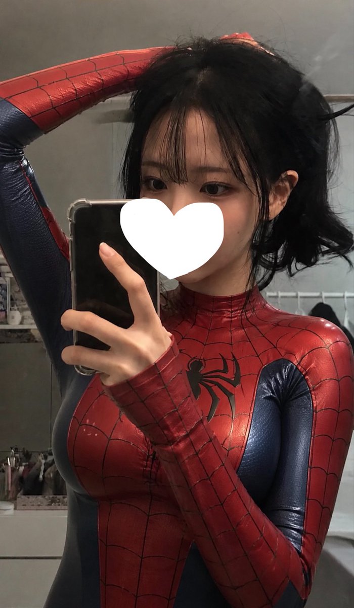 annybboru's tweet photo. 너네들 애원에 못 이겨서 요즘 유행하는거 나두 낋여와봤듬 🕸️ https://t.co/UEgZXCTenq