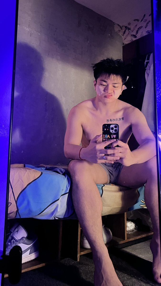 _krtvllavcncio's tweet photo. 😴 https://t.co/6PCejdQis6