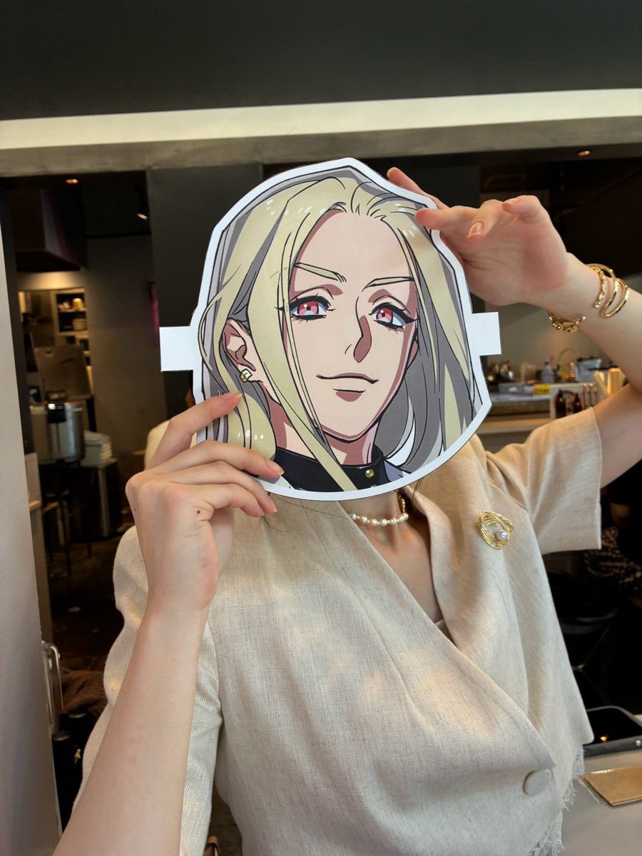 matsurika_cos's tweet photo. 〜凡人社プレゼンツ〜
カリスマハウスツアー行ってきたよ！！！
みんな概念コーデ上手すぎる👏👏👏 https://t.co/Kws7eleHNw