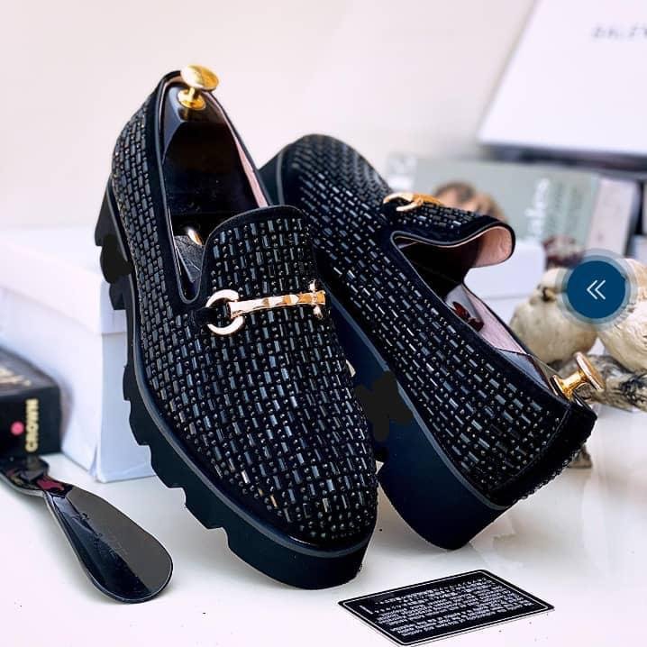 U10kayShop's tweet photo. @Gadgets_Bobo Sizes 41--------------46
Price N42000 https://t.co/XOoZOlrndd
