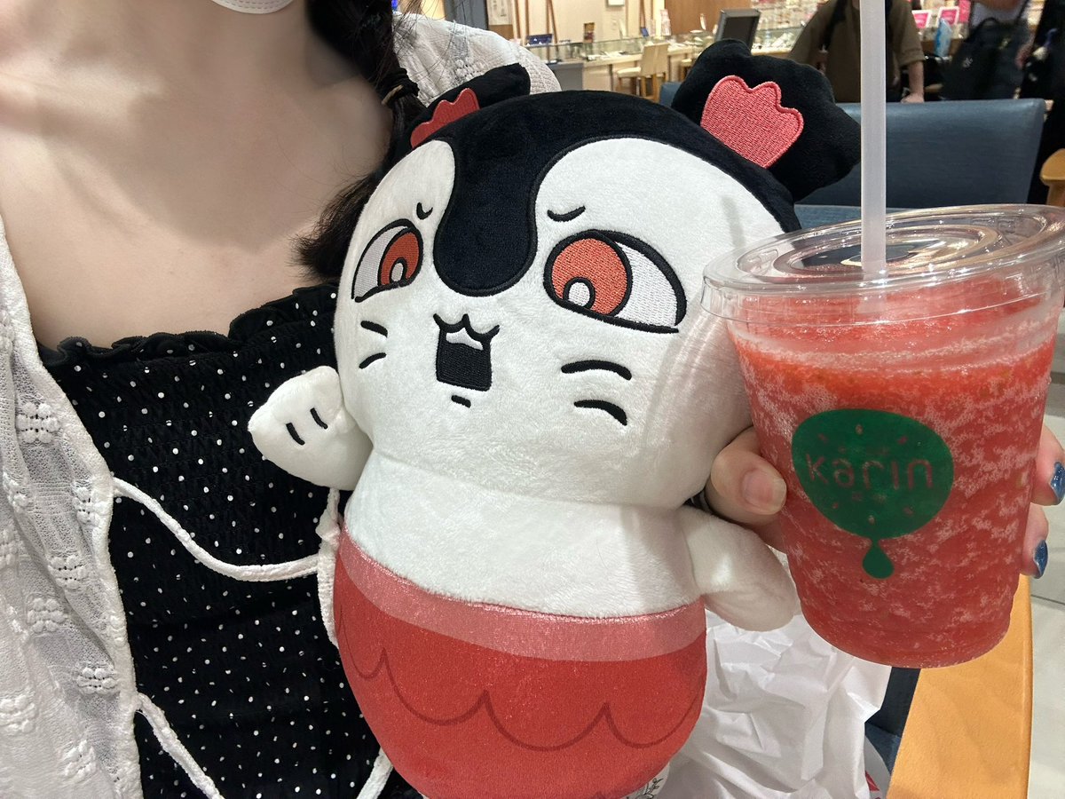 aseroraUmaiyo02's tweet photo. コーラス隊をスムージーにしたみたいになった https://t.co/9i8iaNQvPf