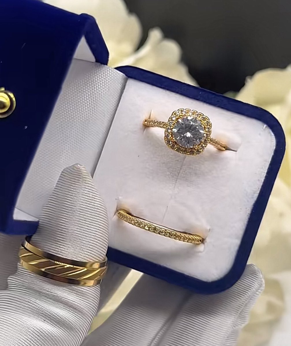 Akorede_Lolami's tweet photo. I sell quality wedding rings and proposal rings

Bride size 6 to 11

Groom size 7 to 13

Wedding rings Price : 35,000 upwards (depending on design)

Proposal ring price : 20,000

Location: Ibadan 

Nationwide delivery 🚚 https://t.co/0R7NiTt8D4