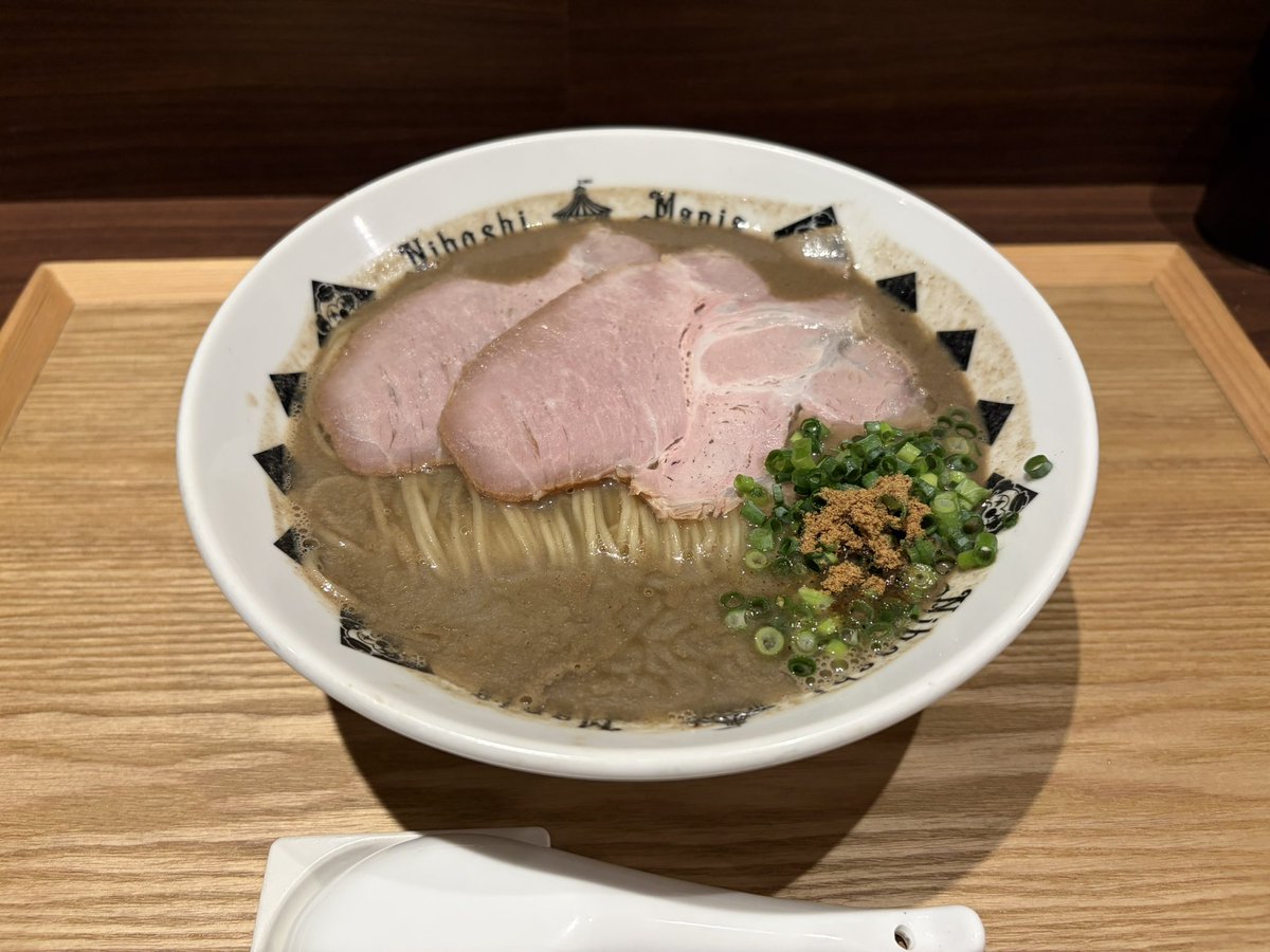 ph_ramen's tweet photo. 煮干しの濃度が濃くて美味しい🍜

玉ねぎをばんネギへの変更ありがとうございます。 https://t.co/IybuML2GXy