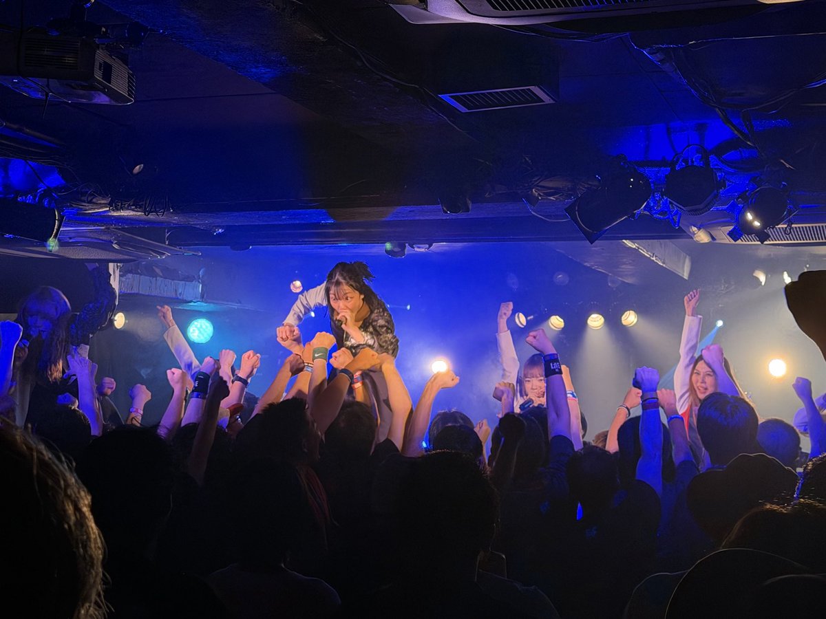 mabuM02's tweet photo. 2026.08.08
BLUEGOATS presents. 
Road to DAWN series “blue fight club”
@ 下北沢CLUB251

#LiVS
#MAPAちゃん
#BLUEGOATS https://t.co/CU7JcgWv7h