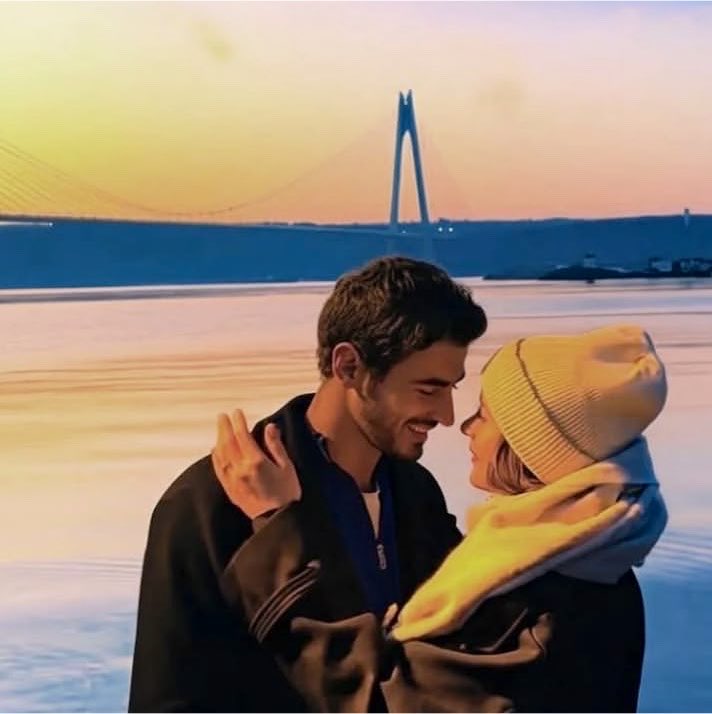 Ilsuem1's tweet photo. Out of all uncertainty, out of all the doubt and everything, I believe in love they have.I believe in their magic, in the way they share glances. There is an unmistakable trust,a quiet grace in how they hold space for one another.Bound forever🩵
#arafta #Emsu #love https://t.co/MtKX9KluX6