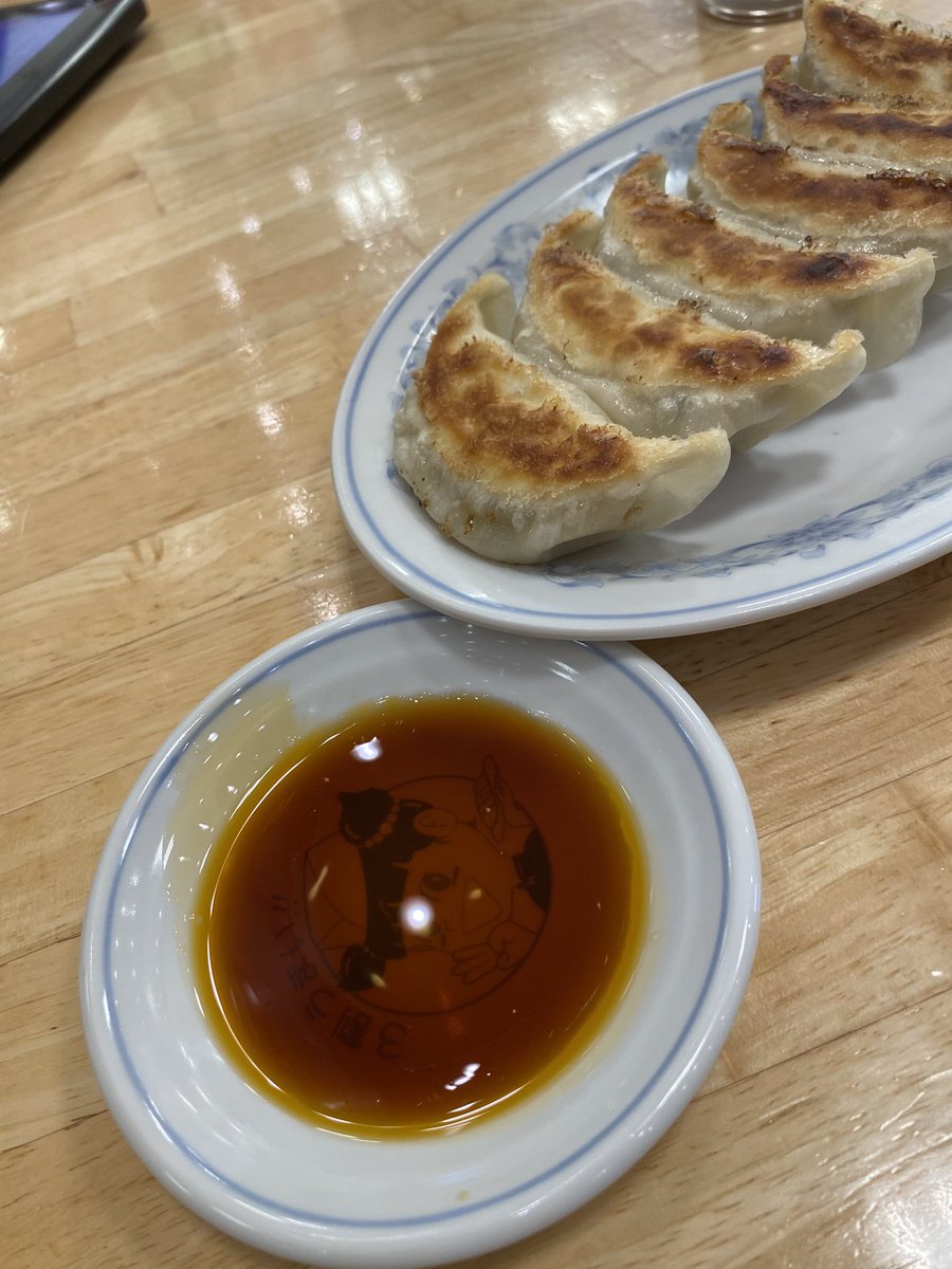 magenistar's tweet photo. 昔より少しリッ���になったから宝と別れて二階堂と付き合いはじめたんだけどさ。この間久しぶりに宝にあったら無茶苦茶にされたよ。 https://t.co/47FOHzWmMy