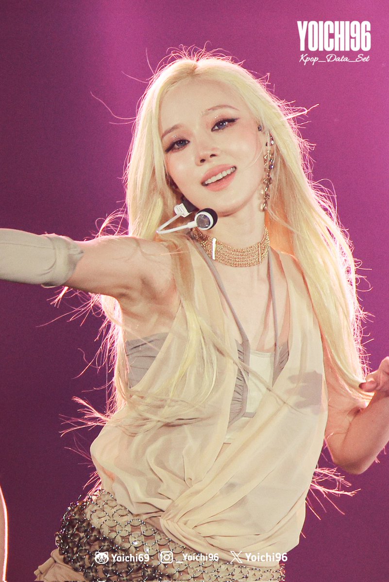 kpop_data_set's tweet photo. 260807 Winter at Synk Complaexity Seoul

#aespa  #æspa #에스파 
#WINTER #윈터 https://t.co/igCtxcgPFl