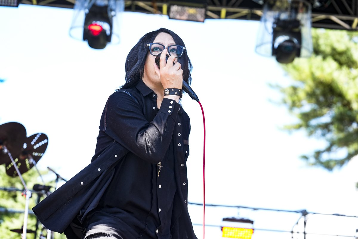 luckyfm_fes's tweet photo. 【SetList + Live Photos】MUCC
LuckyFes'26
GARDEN STAGE 8/8(土)  13:20〜
▶︎https://t.co/yiutaPW7lu

【SetList】
1. 蘭鋳
2. Daydream Believer
3. 謡声
4. Never Evergreen
5. ハイデ
6. 1997
7. ラブレター

@muccofficial
#MUCC #ムック https://t.co/pzMqdiIaUg