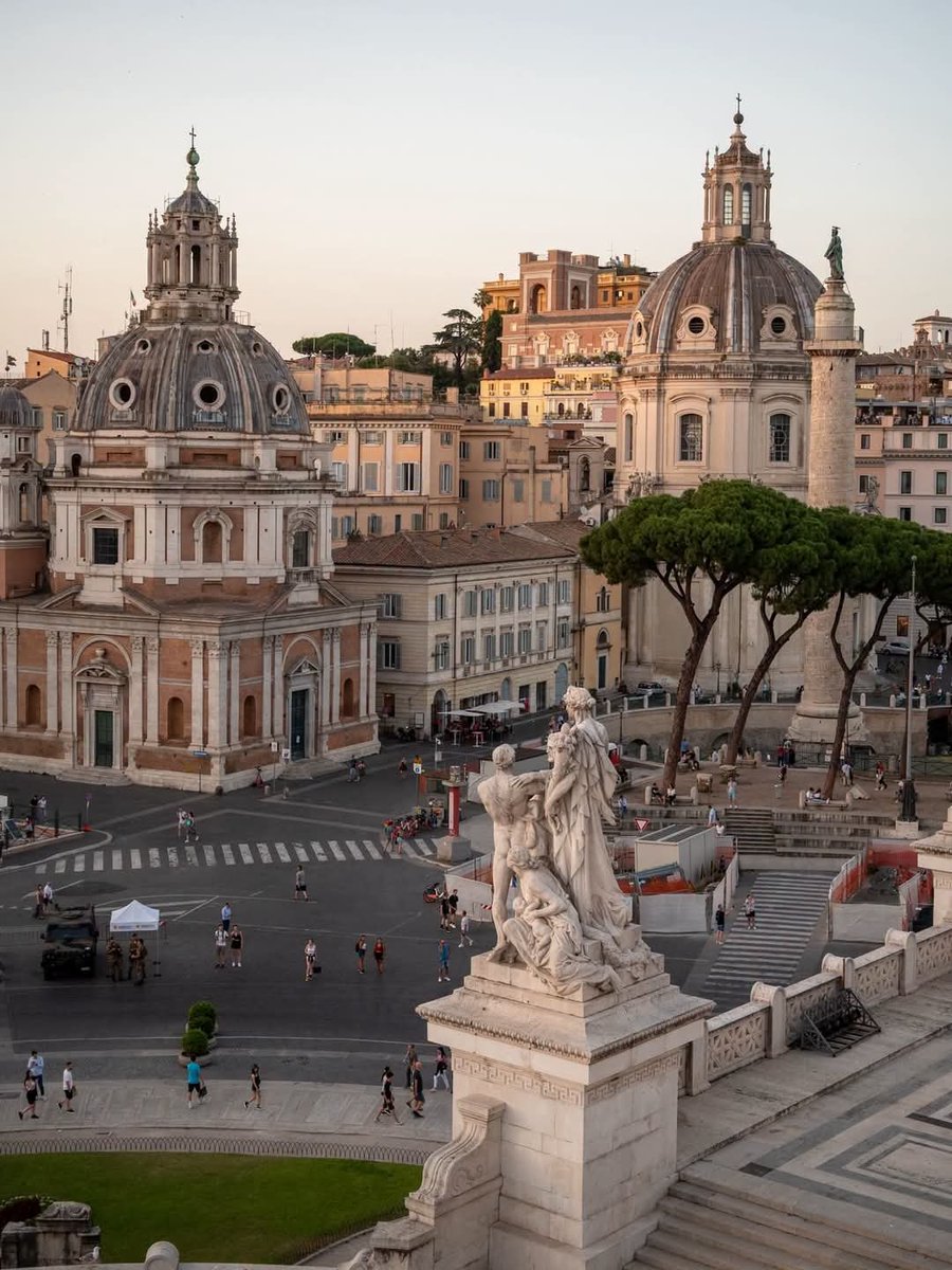 luckyr5pc's tweet photo. Rome, Italy 🇮🇹 https://t.co/nVk2kh5bQu