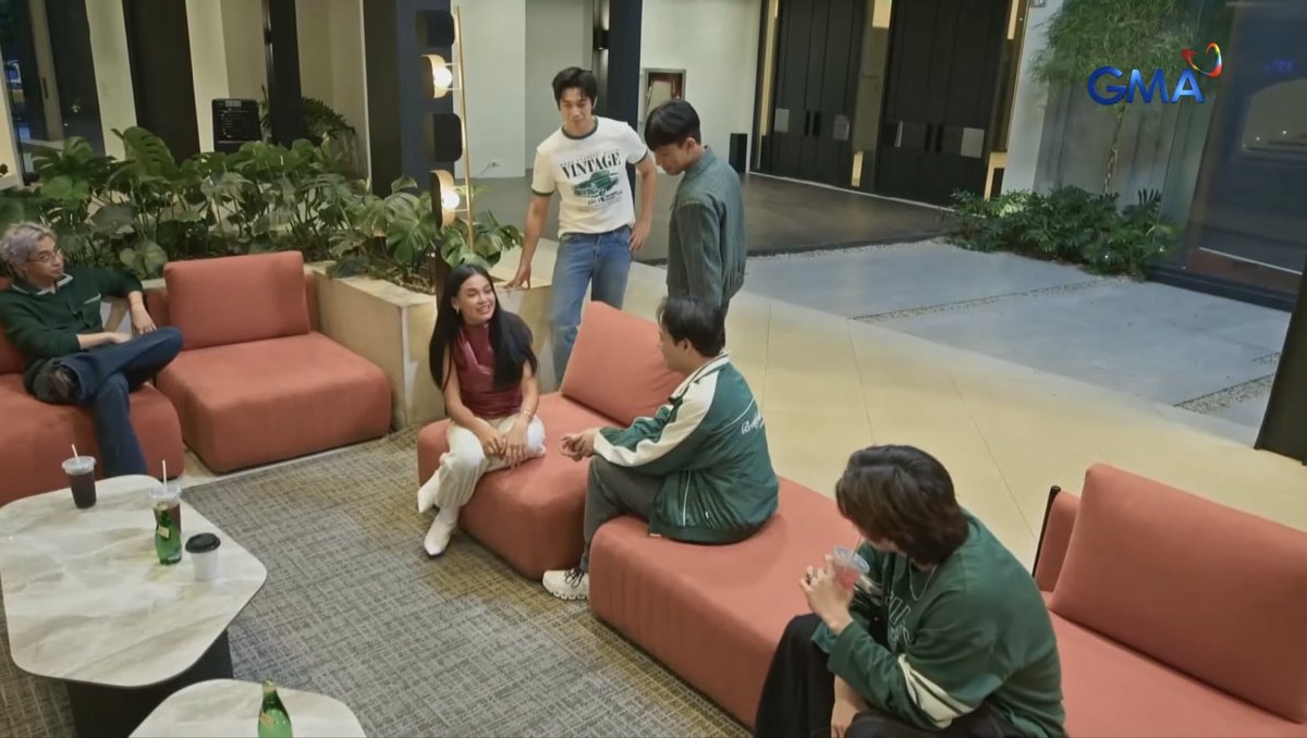 bgyo_ph's tweet photo. It’s sooo good to be back! 🥳 Thank you for tuning in with us! 💙

Tutok lang sa #BornToShine, 2:30 p.m. on GMA Afternoon Prime!

#BGYO #BTSJeniXBGYO https://t.co/9LBwWKZj4Q