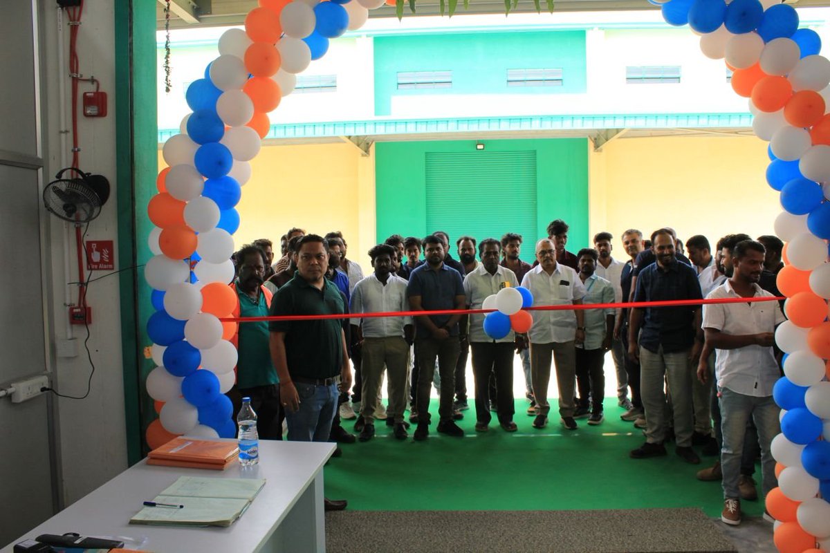NaFaUpSpo's tweet photo. #ElasticRun has launched a new 44,000 sq. ft. Fulfilment Center in #Madurai. 📦 The facility can store 6+ lakh units, features 60,000 inventory cubes, and handles thousands of inbound and outbound shipments daily 🚚
#TamilNadu #Logistics #Fulfilment #SupplyChain https://t.co/xWJjHdjFb3
