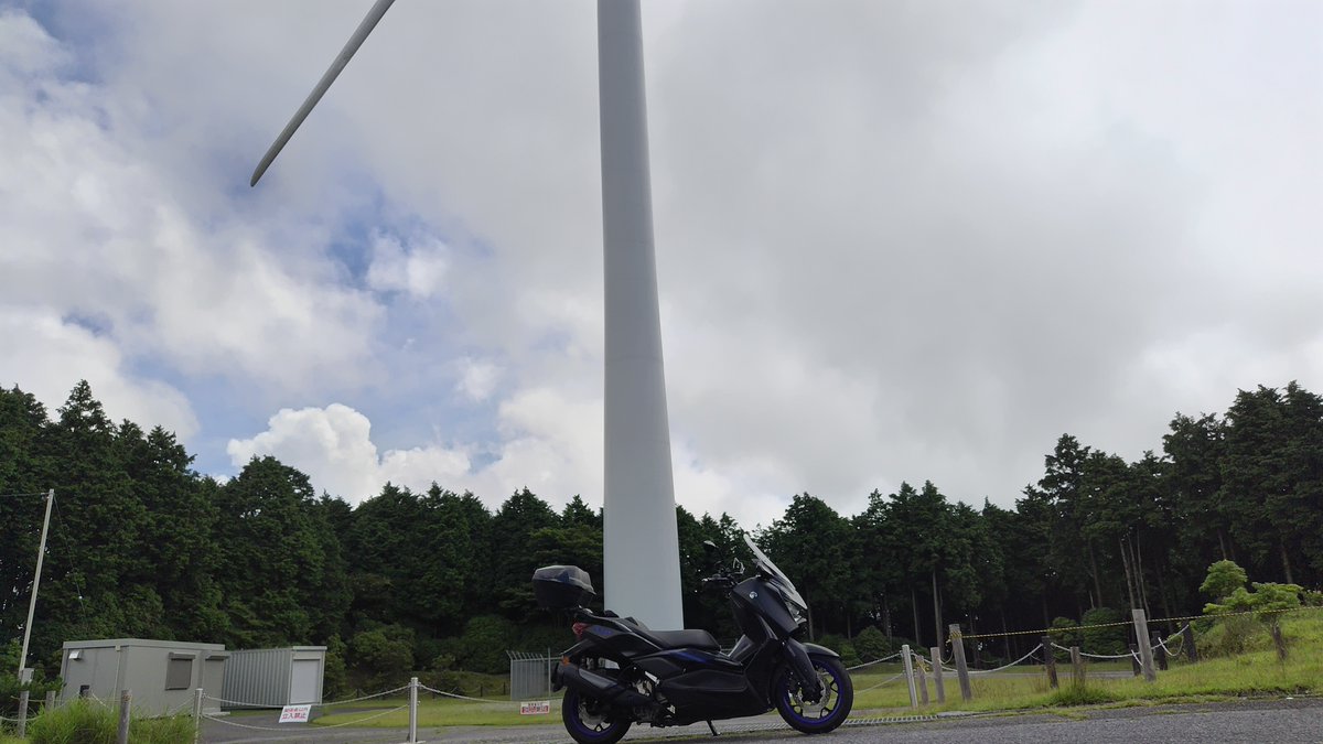 yu_fzs's tweet photo. 毎日暑い！で、青山高原が涼しいよとのことなので行ってきました。
ほんとに涼しかったｗ気温25度！下界は30度以上だったのでだいぶ違いますね。
その後安濃ダムまで走ってきました。
錫杖湖に水少ない！大丈夫なんだろうか？

本日走行距離約280㎞ https://t.co/z7dLhKvD9b