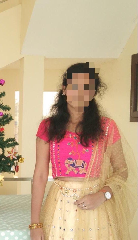 medicopaiyan2's tweet photo. Follower sis Epadi iruka molai Mundai alu pakka oliya iruthalum kolutha molai vachiruka iva kadicha epadi oppinga intha mundai ku one night ku evolu kasu kudupinga https://t.co/EZh55MDEFM