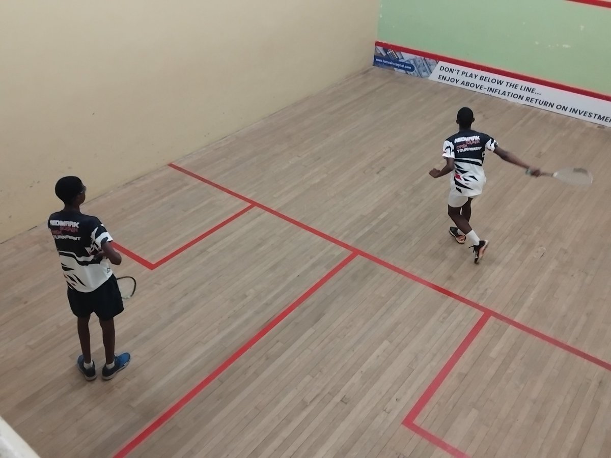 munyabless's tweet photo. #Day2 of the #RedmarkGroup #SquashOpen at BelgraviaSportsClub. The tourney is organized by the Zimbabwe Education Squash Trust (ZEST). @NewsSpaceZim @deemachiri @mukumba72 @ChiranduJeti @fr_chiri #Zimbabwe #Sports #Squash https://t.co/M5jt0jTCfM