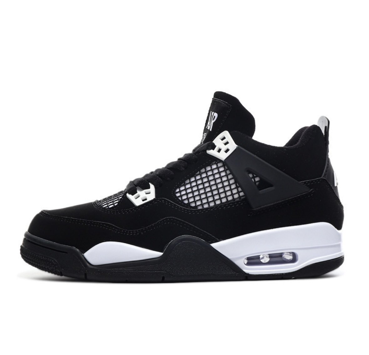 One14Twenty's tweet photo. AJ 4 Retro’s | send a dm📦 https://t.co/1tYWVBWoqE