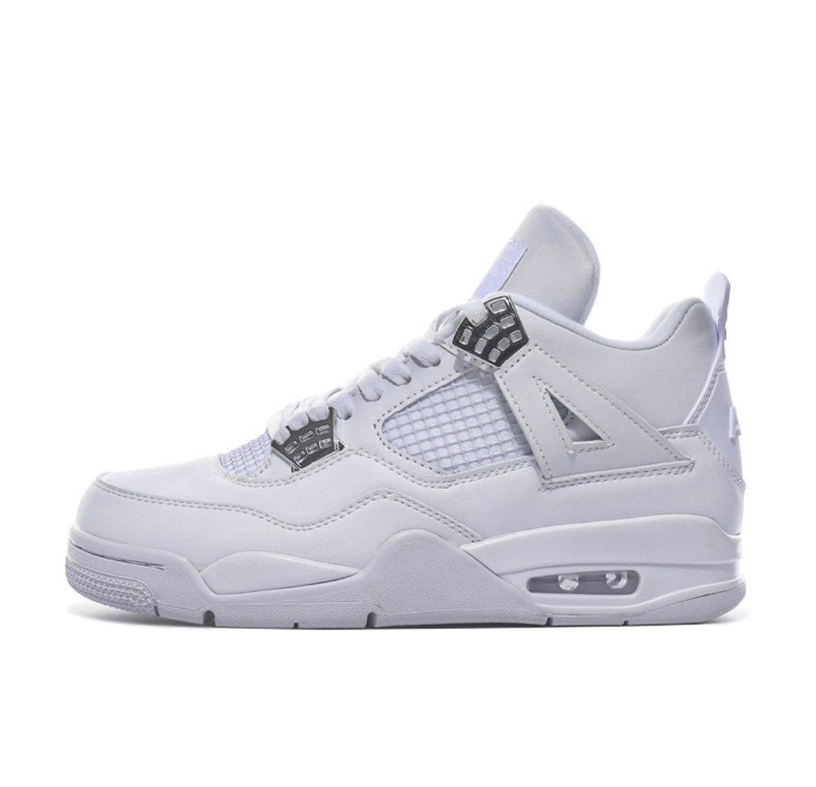 One14Twenty's tweet photo. AJ 4 Retro’s | send a dm📦 https://t.co/1tYWVBWoqE
