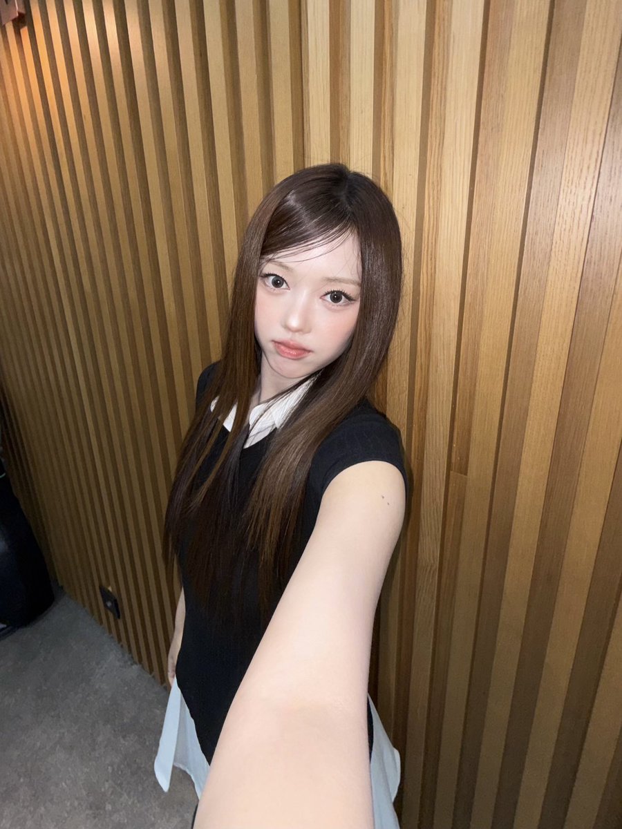 doteonh1's tweet photo. 260808 FANS 포스트

#OURBIRTHDAY #아워벌스데이 #OBD
#SHINHYEWON #신혜원 https://t.co/3wd9K5Q6ne
