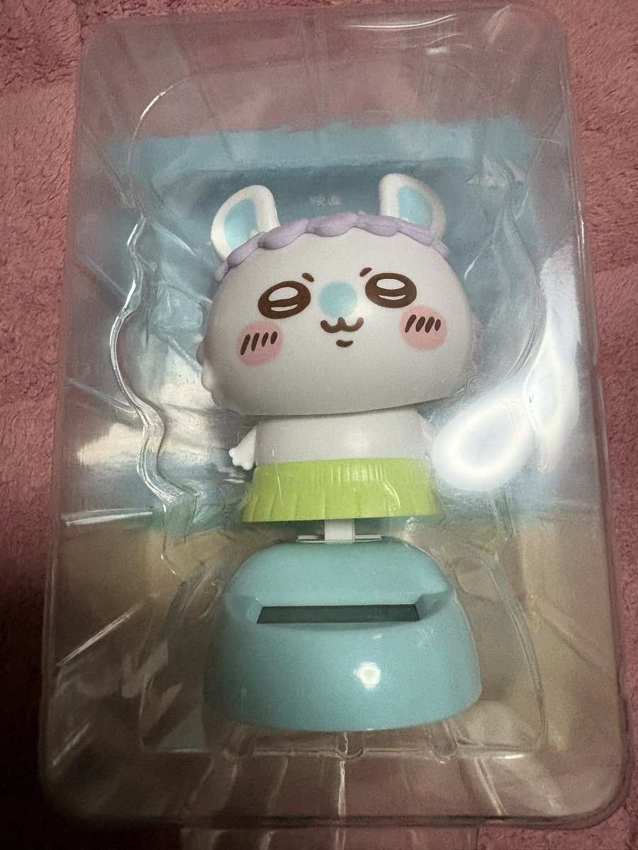 m_gubaby's tweet photo. 推しモモンガゆらゆらソーラーGET✨✨
かわいい(〃ω〃)
#ちいかわ 
#ちいかわ映画 https://t.co/bBpQkRWei3