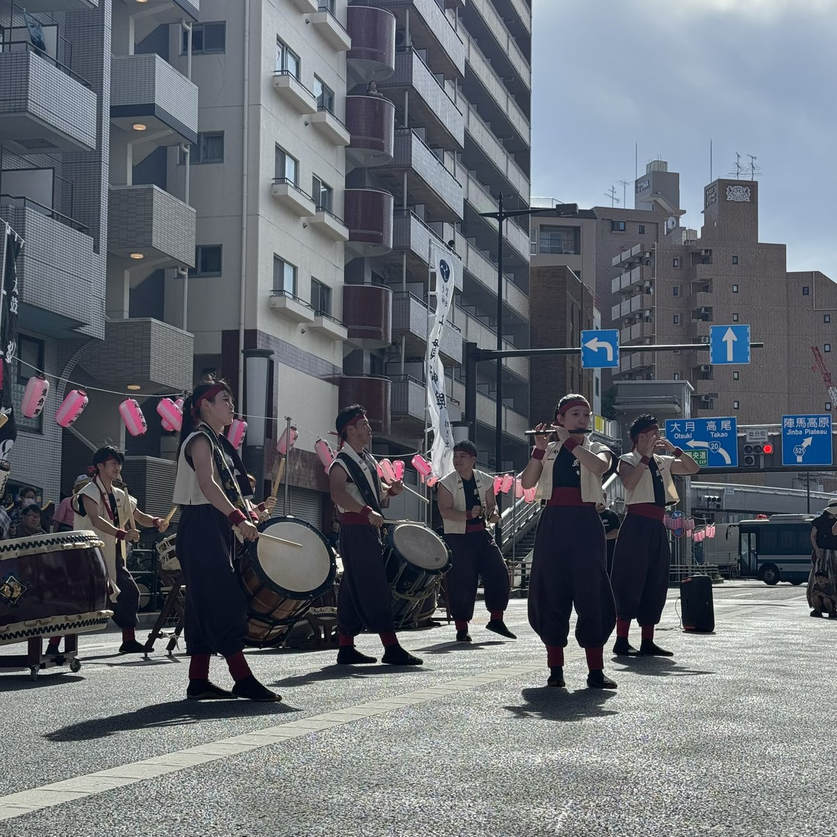 zeroemi_saiyou's tweet photo. みんなかっこよすぎる🥹✨
#八王子まつり　#関東太鼓大合戦 https://t.co/SspYHQBbdA