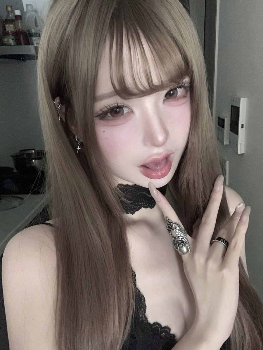 youniiluv42's tweet photo. https://t.co/W4JxP3R0SE