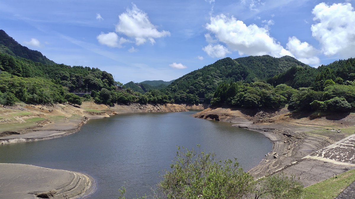 yu_fzs's tweet photo. 安濃ダムと錫杖湖 https://t.co/1bXHSW1T23