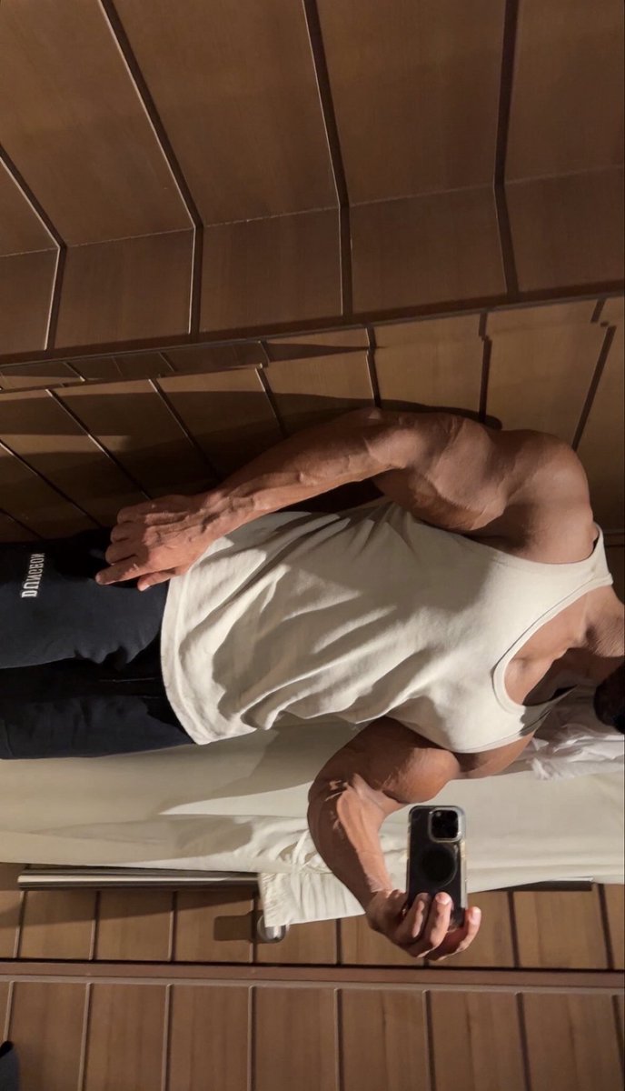 _dhyx_'s tweet photo. Pumped beef https://t.co/xME0ugw6VP