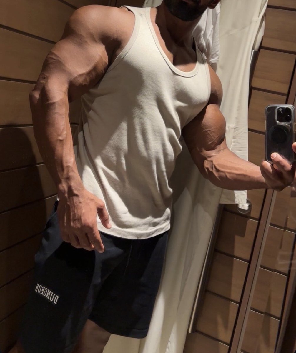 _dhyx_'s tweet photo. Pumped beef https://t.co/xME0ugw6VP