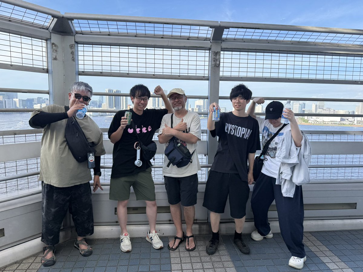 ttrsougen's tweet photo. エモい
 #ファイル飼育員
  #尿意散歩 https://t.co/AaSVc2HZAf