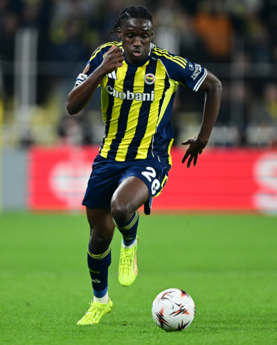 FenerbahceDGN's tweet photo. 🚨Tekrar ediyorum, ısrar ediyorum, çünkü inanıyorum!

Kesinlikle bonservis ile satılmamalı. Gidecekse kiralanmalı!

Böyle fırsatlar çok nadir çalar kapıyı..

➡️Değerlendiremiyorsan oynama garantisi ile kirala.
➡️Bonservisle vereceksen, aynı bedelle satın alma önceliği şartı koy! https://t.co/XRagBky711