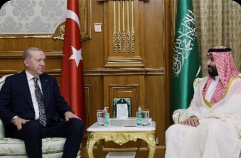 drumpdoge71487's tweet photo. Saudi Arabia, Turkey, Pakistan pledge mutual defence as Middle East turmoil escalates https://t.co/mr5fZeBbQ7