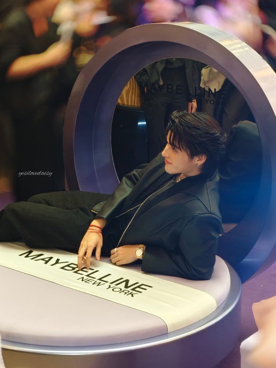 mixch_carbonara's tweet photo. แต้งกิ้วมาเลเซีย🪽🪽🪽✨

SKY X MAYBELLINE MATTE MAX

#MaybellineMalaysiaXSky 
#MaybellineMYwithSky https://t.co/jJqkuAXitK