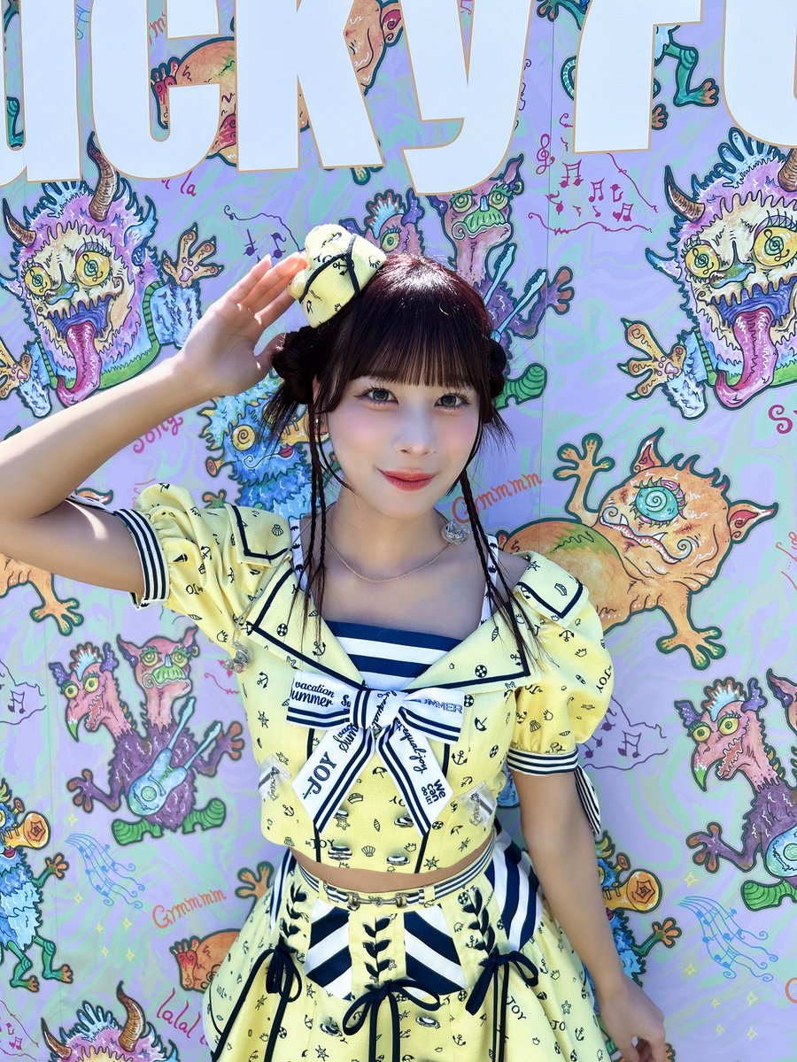 takahashi_mai__'s tweet photo. 「LuckyFes’26」
ありがとうございました!!❤️‍🔥

やっぱり野外のフェスって最高💫
皆沢山コールありがとう! イヤモニ越しでもﾏｰｲﾁｬﾝ!って聞こえて嬉しかったです🥹
夏の大切な思い出になりました🎐
また来年も出演させていただけるように頑張るぞ〜! #LuckyFes #ニアジョイ https://t.co/xZDBSJN0KZ