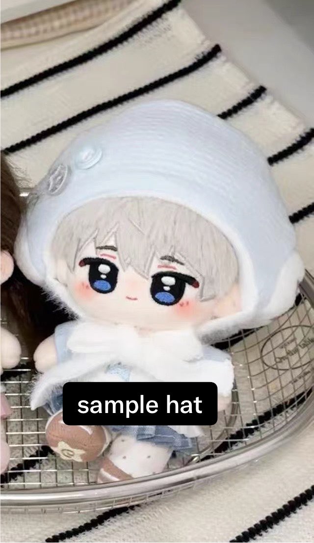 mgumiistar's tweet photo. Wts/ want to sell 
Doll clothes 10cm baju blue hat + cape
95k
Bisa 🍊
#warungdoll #jajandoll #clothesdoll https://t.co/aQr7mrW7xQ
