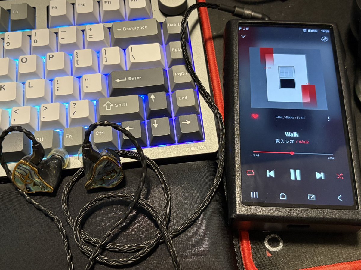 d30085's tweet photo. エージング含め約120時間ほど経過
家入レオさんの楽曲を中心にqdc EMPEROR-Sで試聴中
爆音にも関わらず、耳当たりが良過ぎて寝落ちw

#AstellnKern
#SP4000T
#qdc
#EMPEROR
#家入レオ https://t.co/P9okpdzLCA