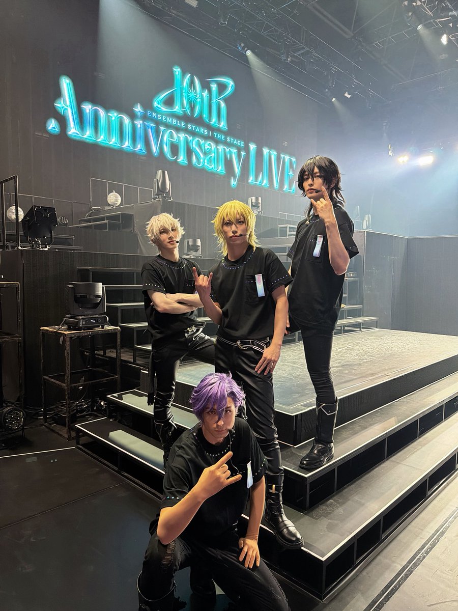 akazawa_taro's tweet photo. 『あんさんぶるスターズ！THE STAGE』
-10th Anniversary LIVE-
神奈川公演2日目昼公演。
ありがとうございました😊
夜公演は、UNDEADの時間🦇
ブチ上げていきましょう！！！

#あんスタ
#あんステ https://t.co/KHij67UdW9